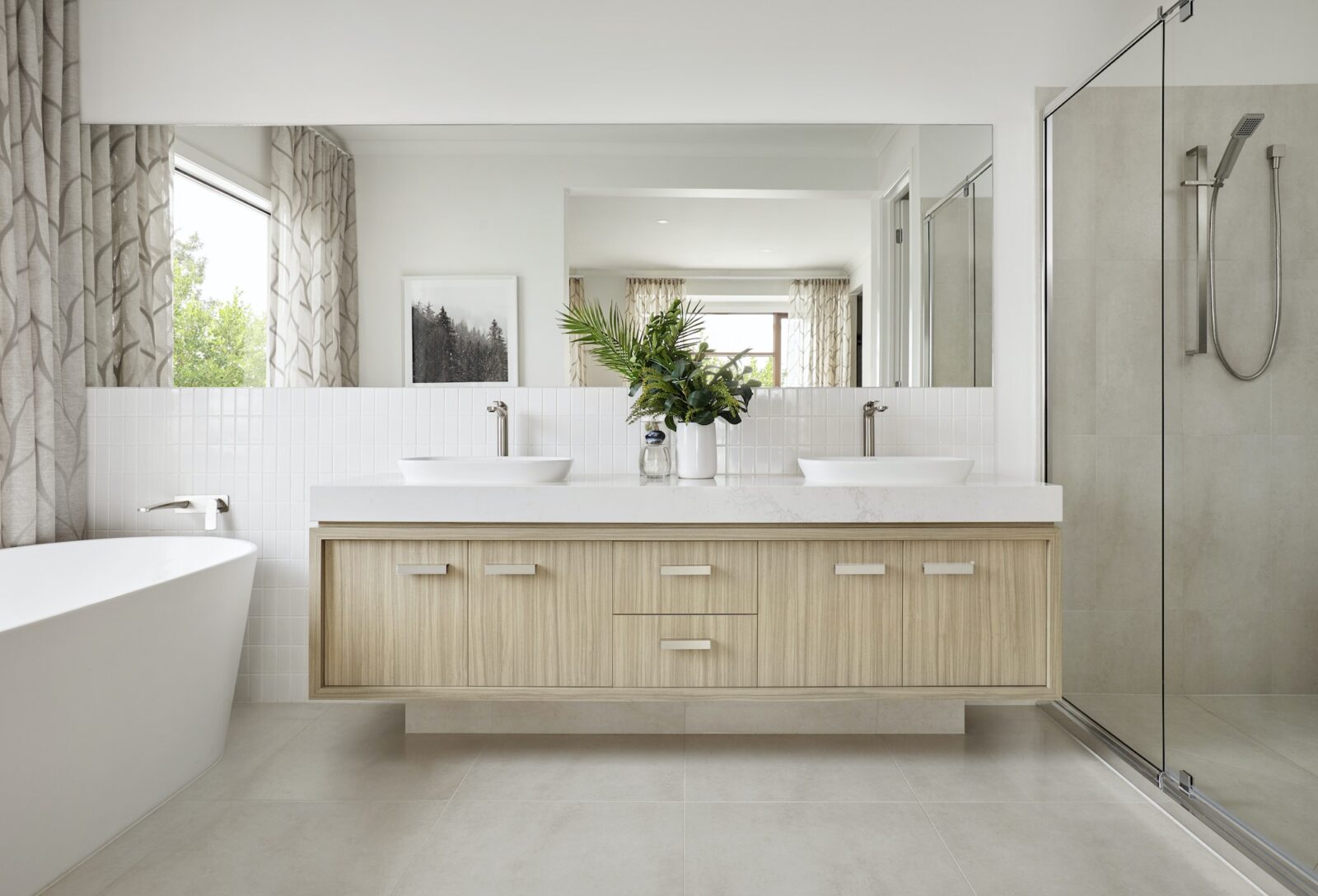 Stylish Modern Bathroom