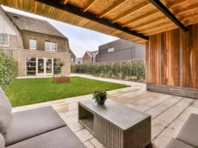 Neat patio with sitting area