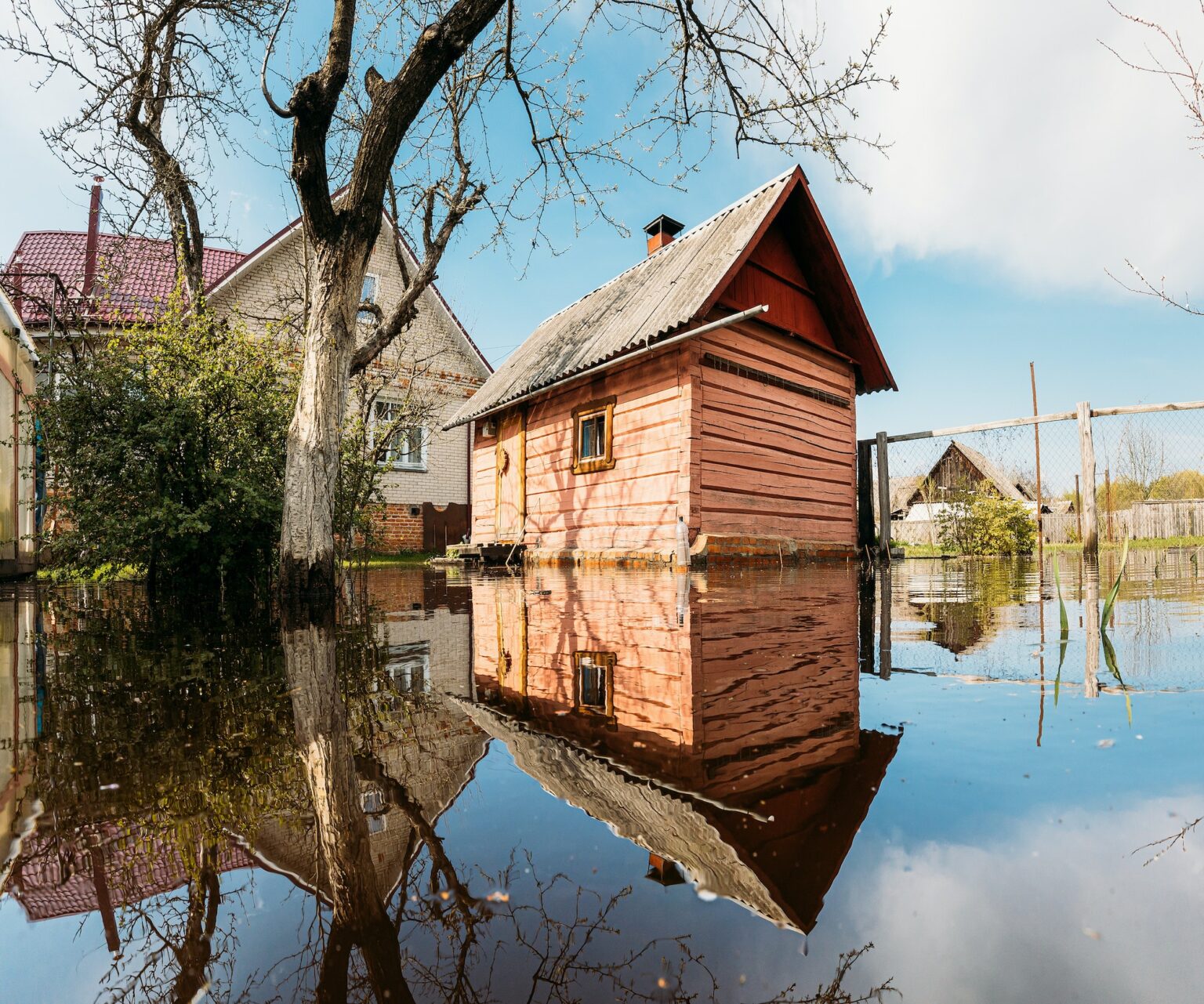 6 Tips To Help You Fix Your Home After A Flood