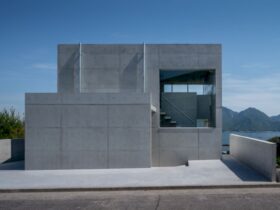 House In Ajina 13
