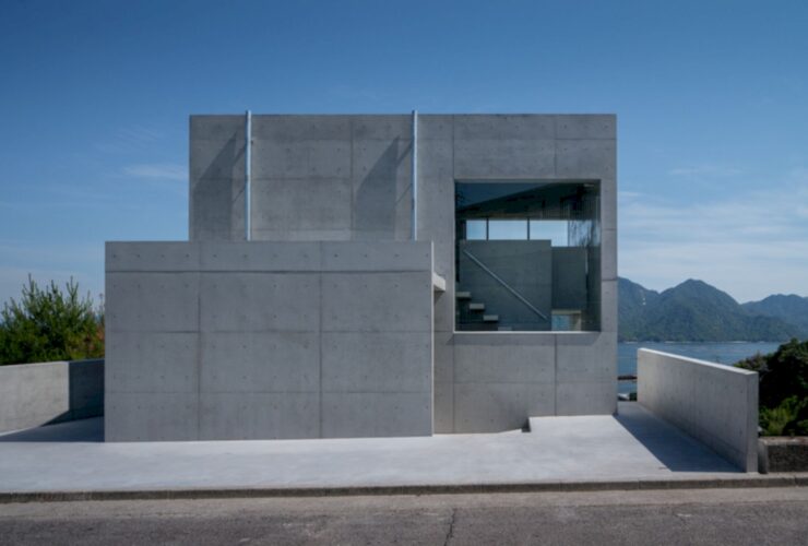 House In Ajina 13