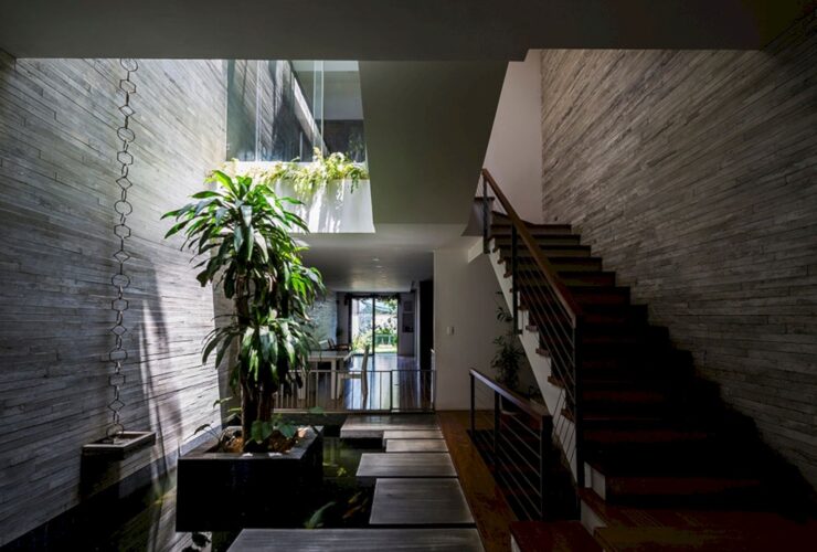 S House 7