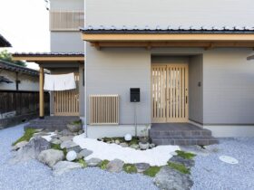 A Simple And Calm House Without A Feeling Of Daily Life 2