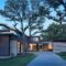 The Cliffside House 9