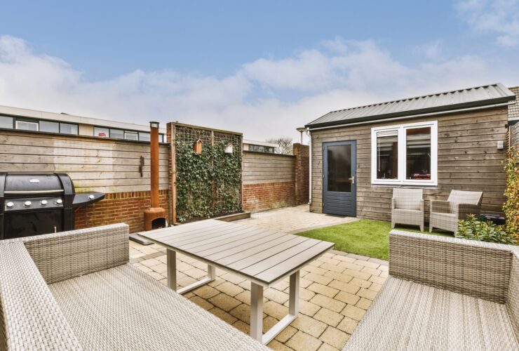 Neat patio with sitting area
