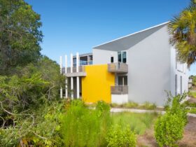 Seneca Road House 10