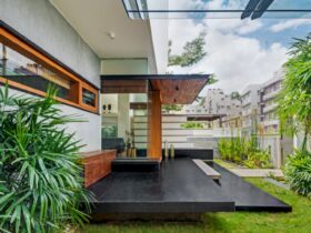 Floating Walls 24