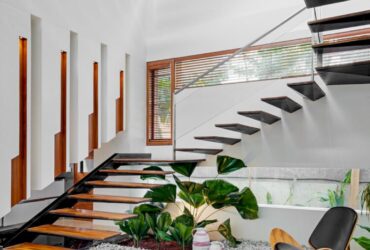 Floating Walls 30