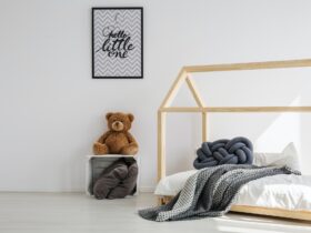 Minimal kid room