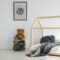 Minimal kid room