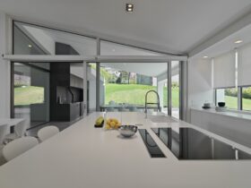 Modern Kitchen Interior 2217007