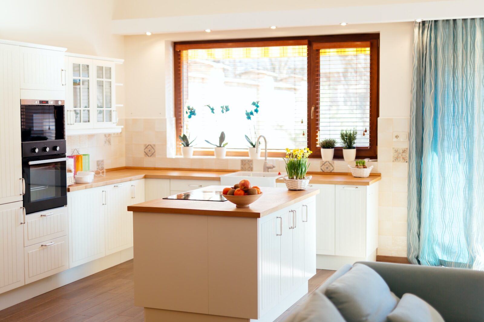 Modern white kitchen