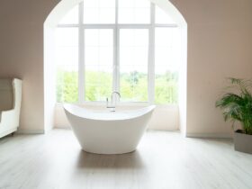 White modern bathroom