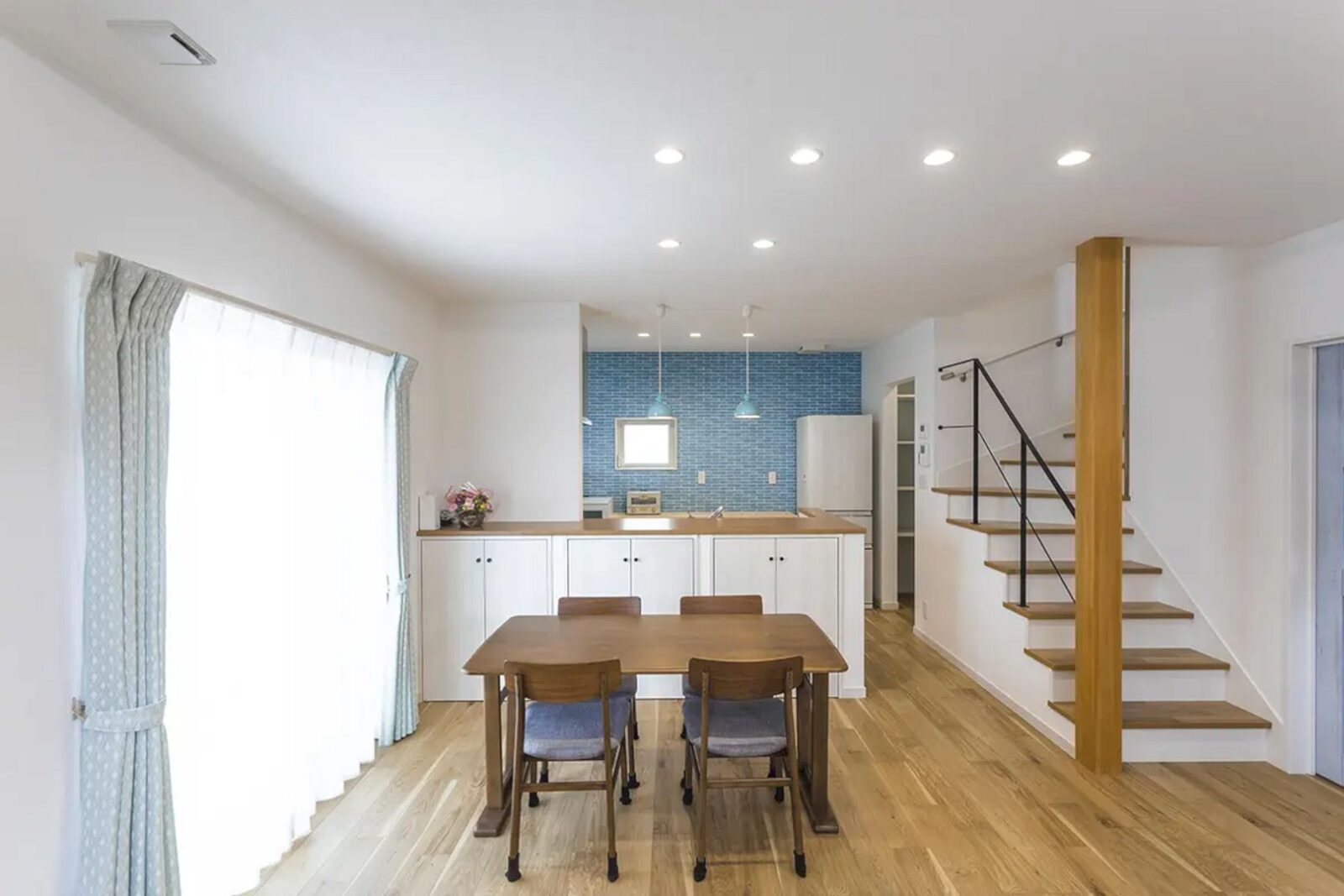 A Family House With Kinari And Carina Elements 6
