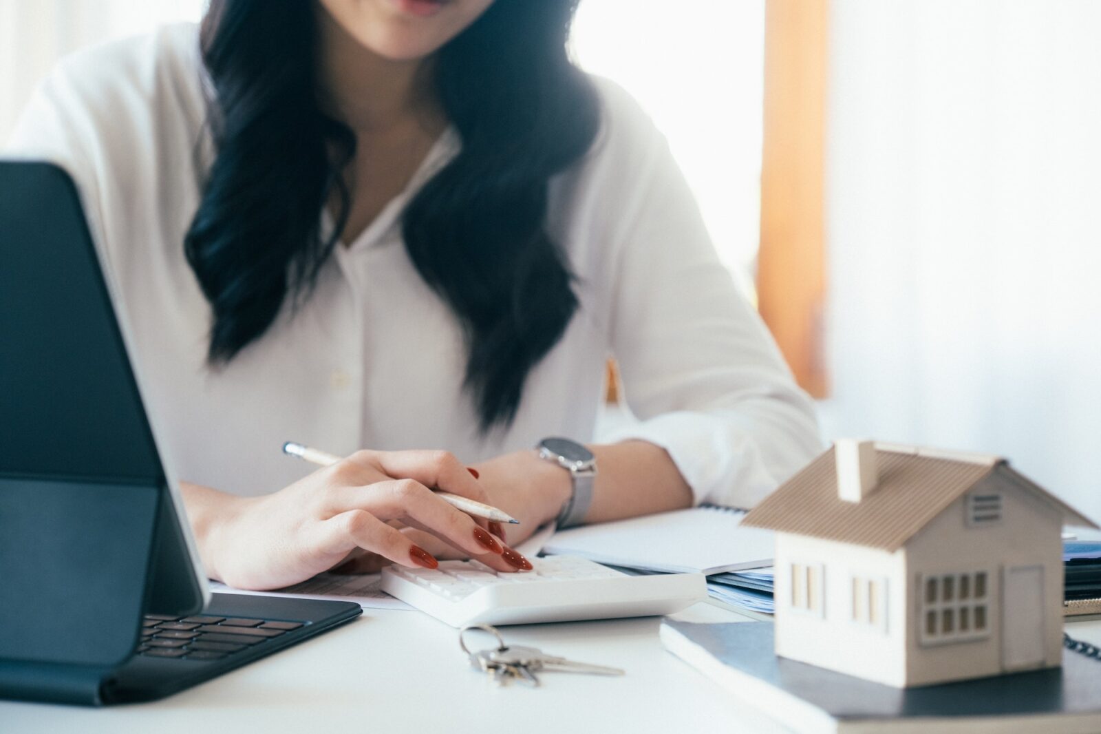 How Much Do You Lose Selling a House As Is?