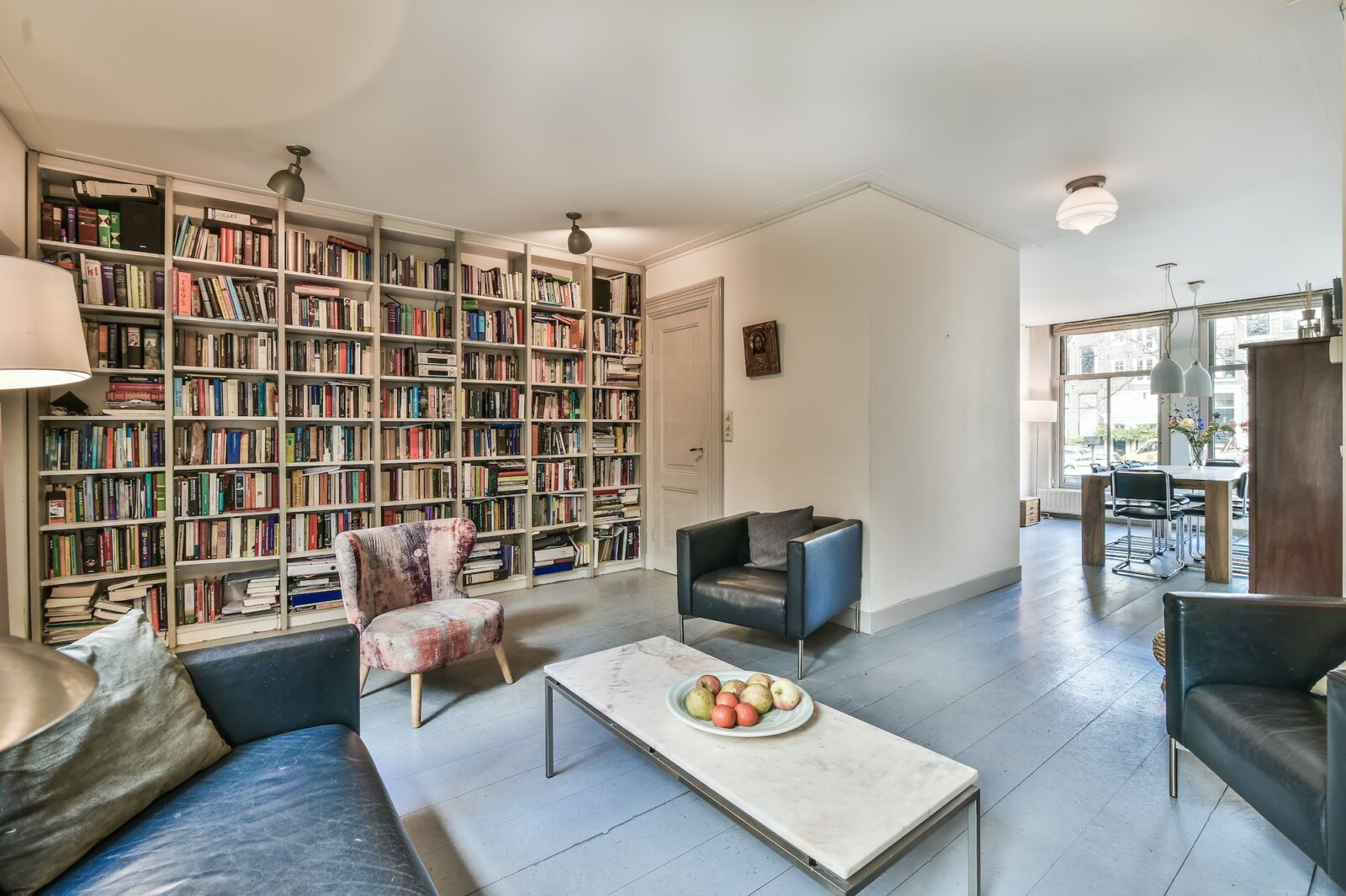 Spacious library design