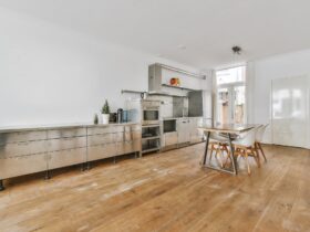 Spacious open plan kitchen and living room