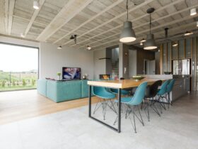 How to Match Your Roof with Your Home Décor