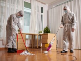 Cleaners Desinfecting Floor
