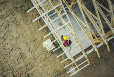 Contractor Building House Roof