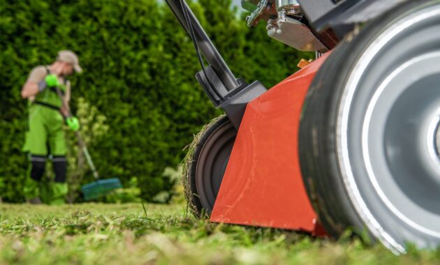 Gardening Power Equipment and Gardener Job