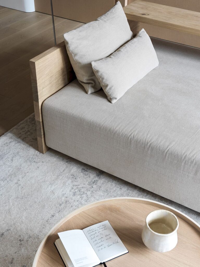VTB Arena Park: Refined and Delicate Interior with Precision and ...