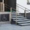 Living House Entrance Equipped With Special Liftin 2022 12 16 21 48 25 Utc