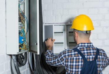 Male Electrician Repairing Circuit Line 2022 12 16 18 54 34 Utc
