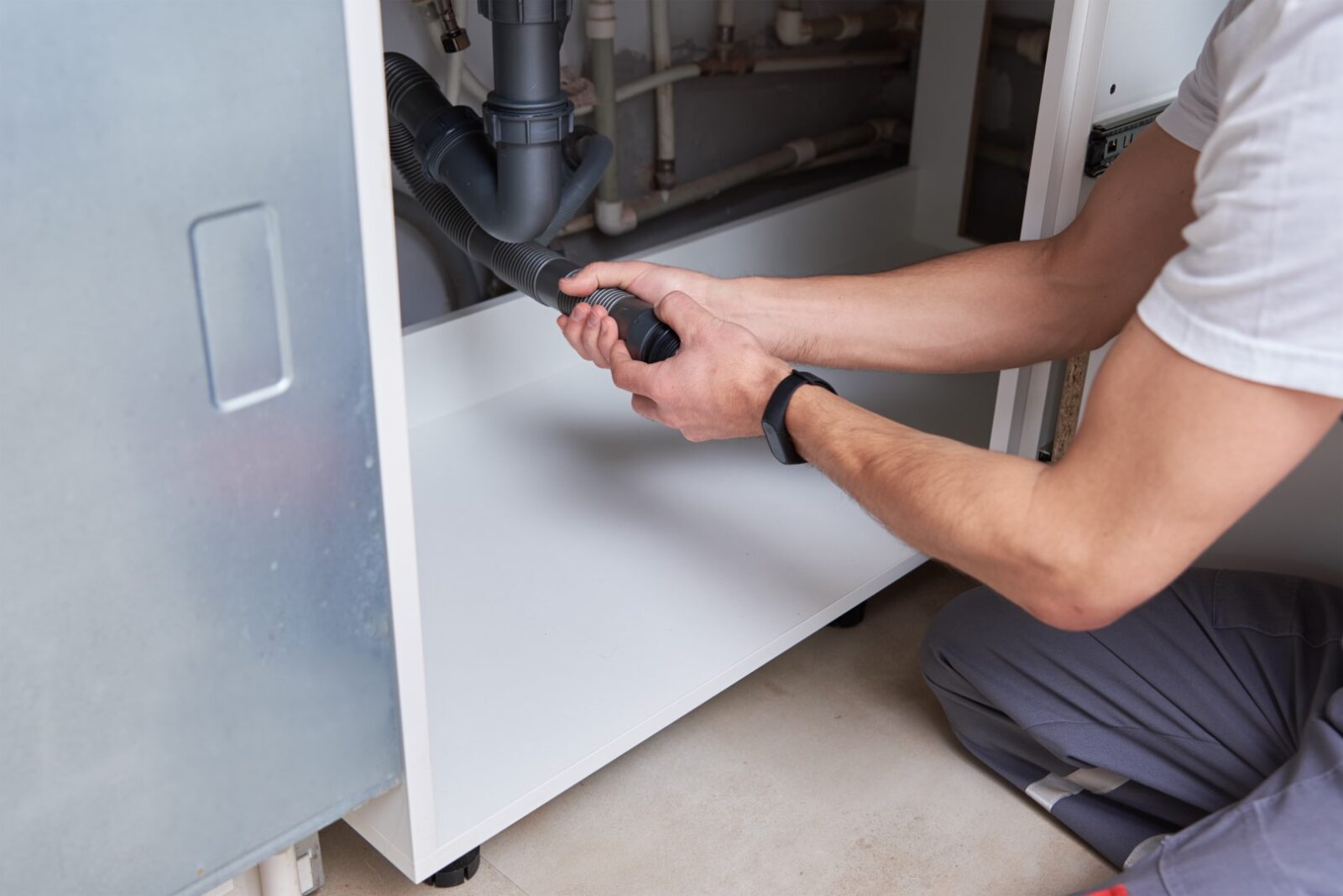 Male Plumber Repair Sink Pipe In Kitchen 2022 12 16 12 39 25 Utc