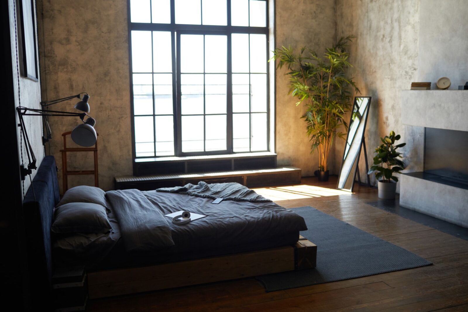 Modern Bedroom Interior 2021 09 24 04 21 29 Utc