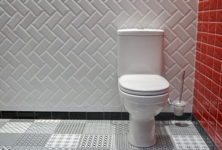 New Bathroom White Red Ceramic Black White Patter 2022 11 16 16 47 59 Utc