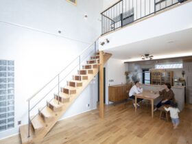 A Small House With A Strong Family Atmosphere 5