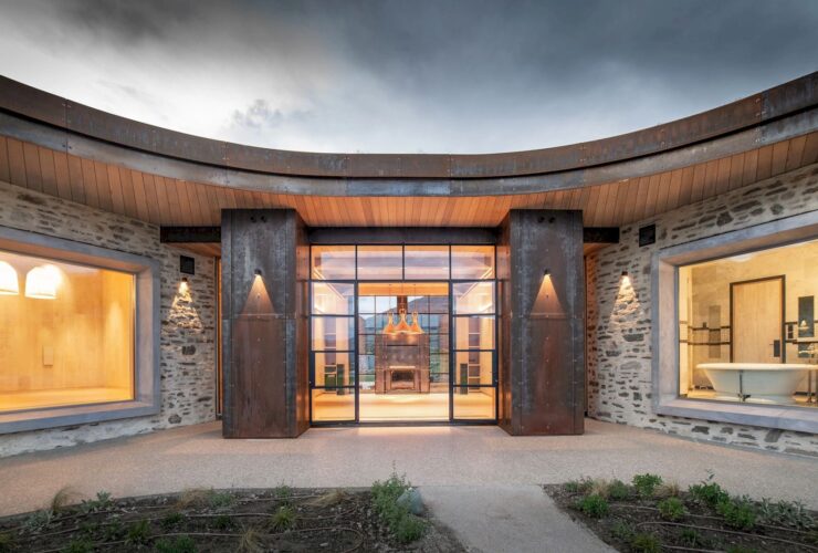 Saddle House 2