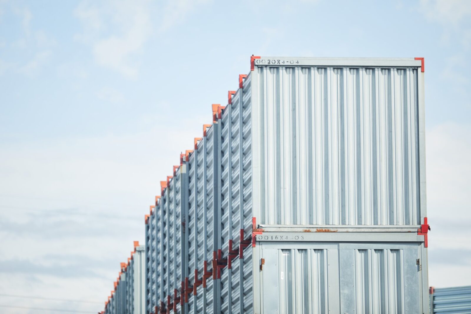 Containers For Storage 2021 09 24 02 47 54 Utc
