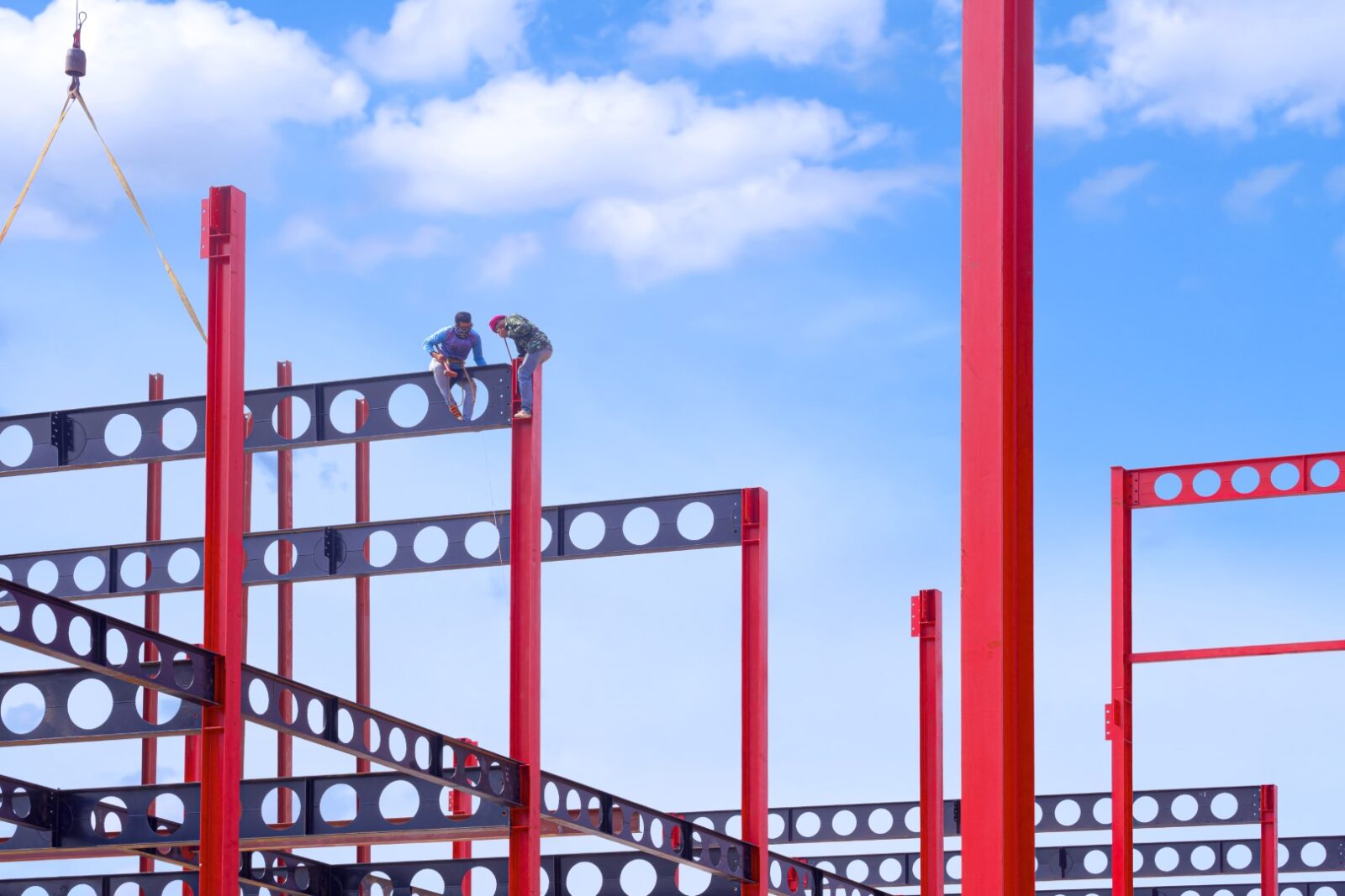 Construction Workers Installing Castellated Beam O 2023 11 27 05 22 18 Utc