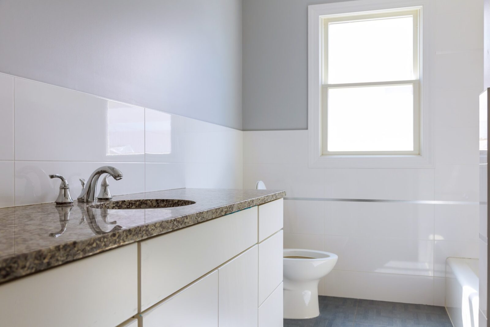 Master Bath In New Construction Home With Wood Cab 2023 11 27 04 49 37 Utc