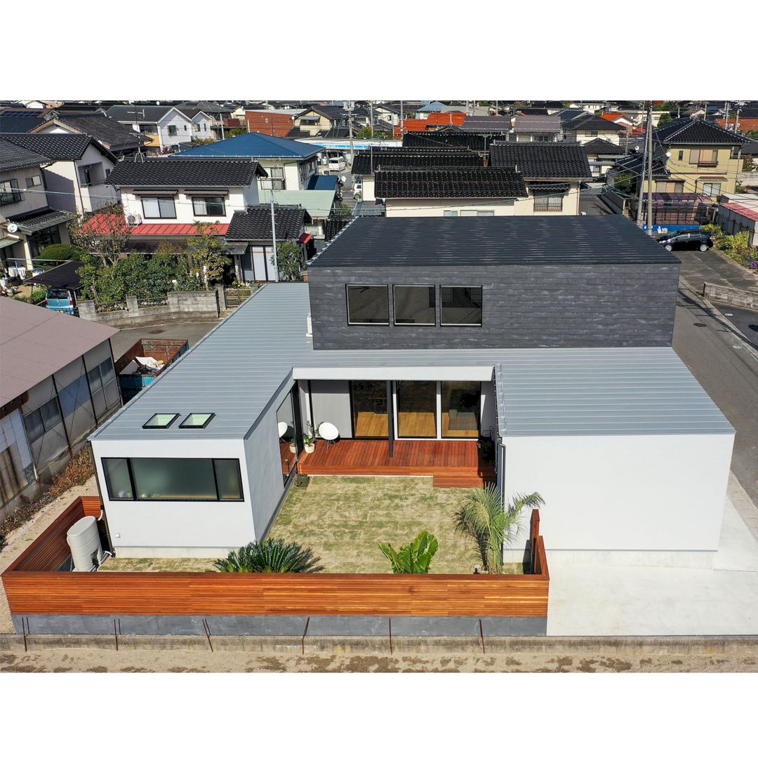 U Shaped Residential House By Yusuke Tanaka 1