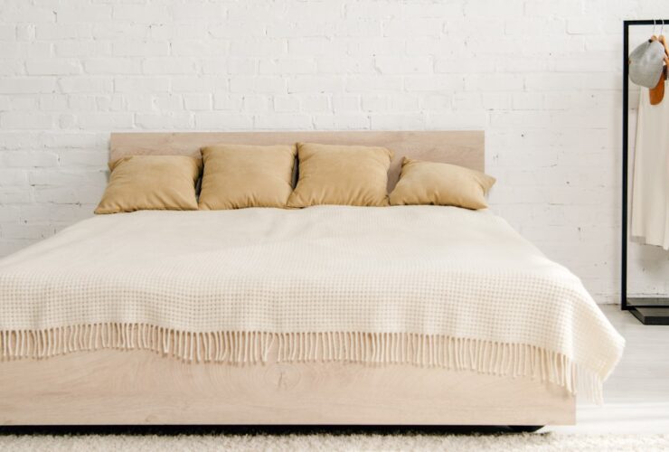 Big Bed With Cushions And Blanket In Teenage Bedro 2023 11 27 05 17 30 Utc