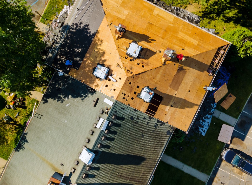 Roof Shingles Need With New Shingles Of An Apartme 2023 11 27 05 26 33 Utc
