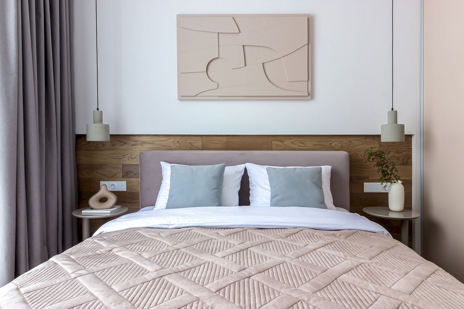 Curated visual reference: Apartment Textured Accents Reference: Modern Apartments With Bright Accents