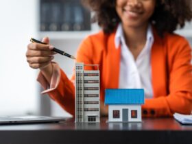 African American Realtor Working At Desk Housing 2023 11 27 05 20 17 Utc