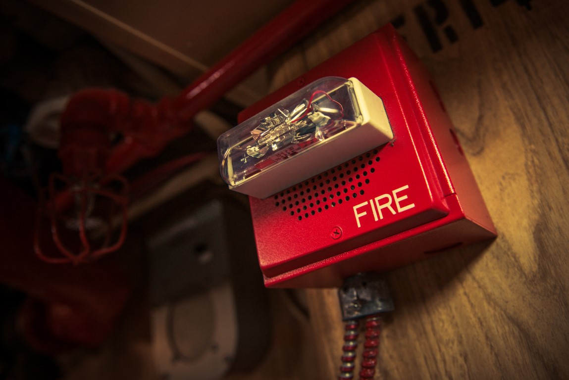 Fire Alarm With Strobe 2023 11 27 05 00 39 Utc