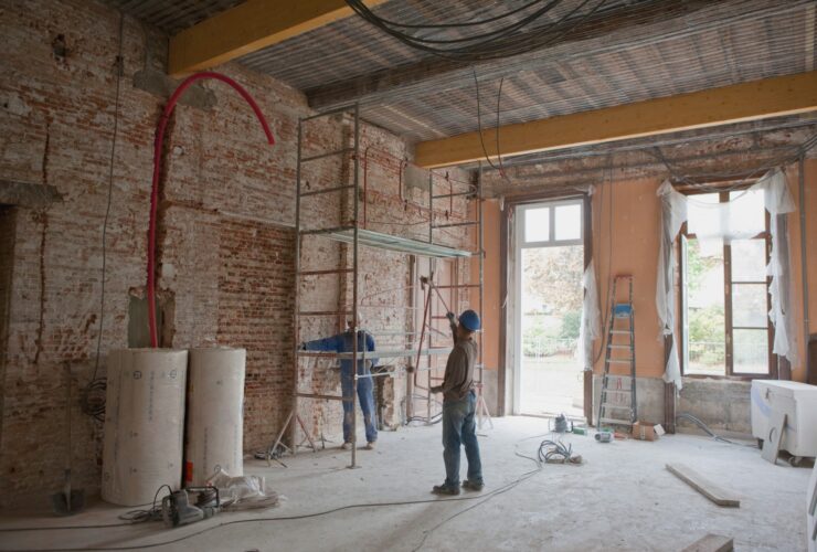 Construction Worker 2023 11 27 05 03 38 Utc