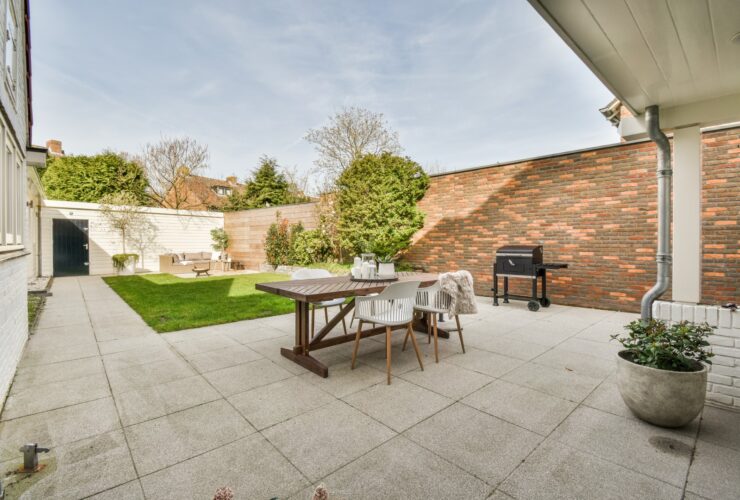 Neat Patio With Sitting Area 2023 11 27 04 50 56 Utc