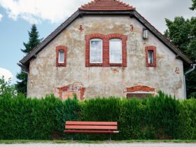 Bench For Resting Before Old House Facade 2023 11 27 04 55 28 Utc