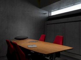 TENEVOYPROFIL's Industrial Chic Office Showroom In Moscow 13