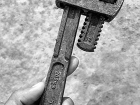7 Plumbing Tool Must-Haves for DIY Fixes