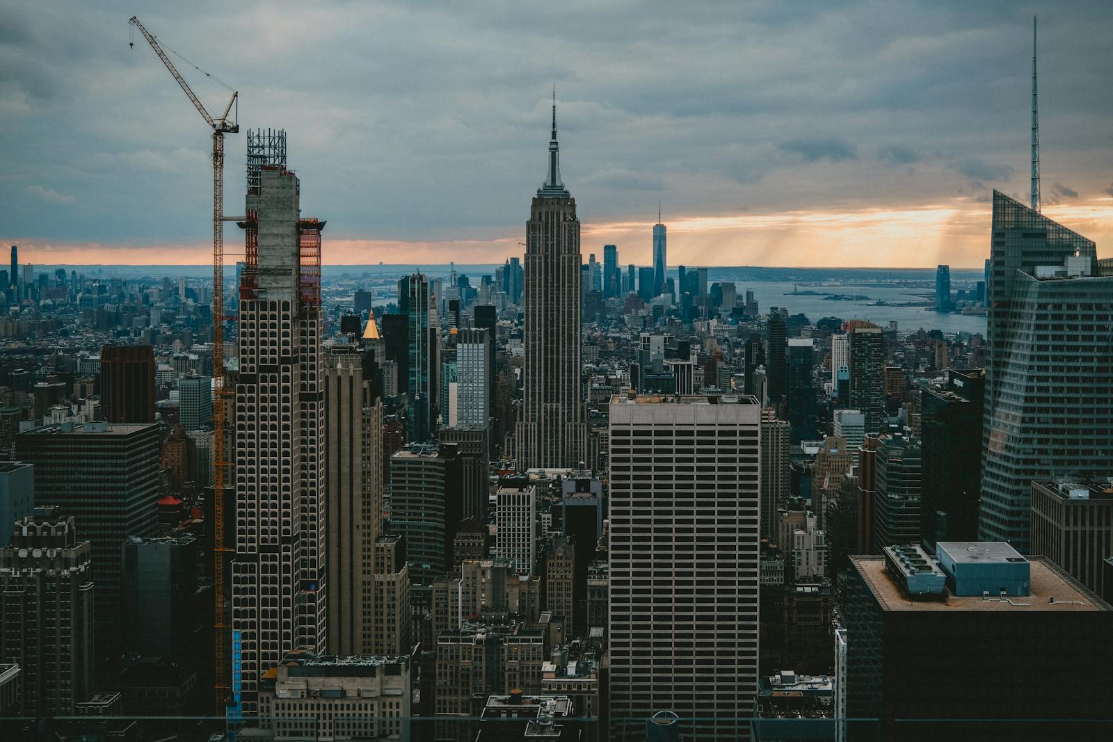 Free stock photo of 20th century architecture, 30 rock, classic urban
