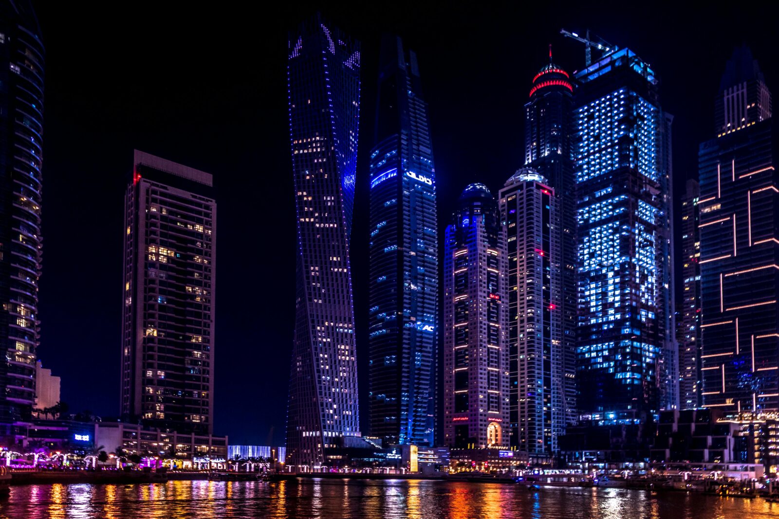 Most Stunning Buildings In UAE That Blur The Lines Between Architecture And Art