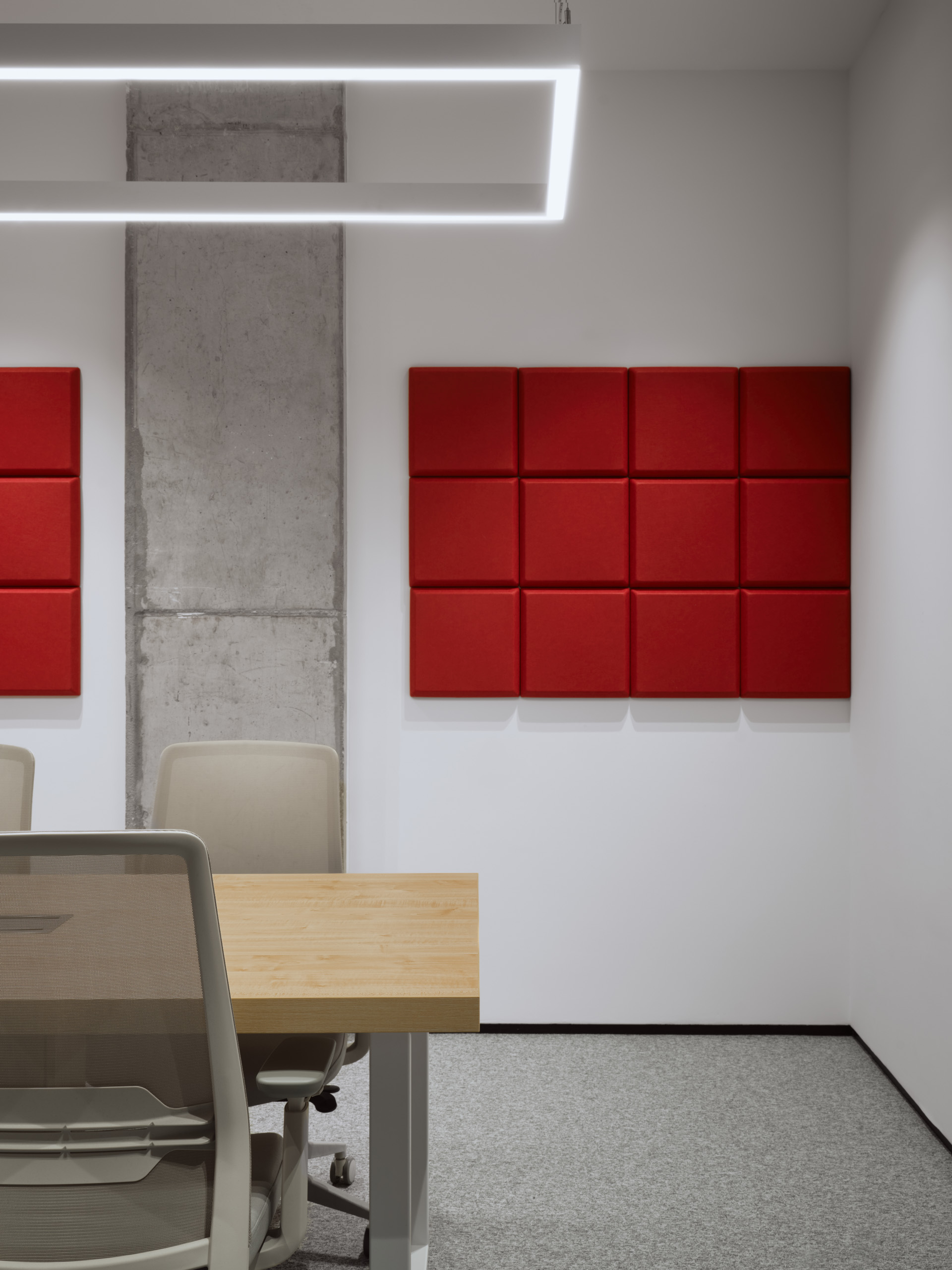 DKC office Moscow red cube seating blocks and modern chairs in corporate lounge